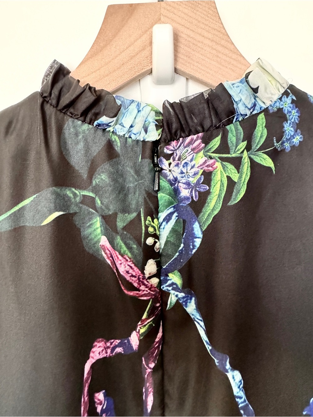 Mac Duggal 68230 Ruffle Neck Floral Print Dress NWT sz 2 - Picture 8 of 14